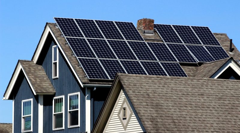 Jak działają panele słoneczne i dlaczego warto zainwestować?